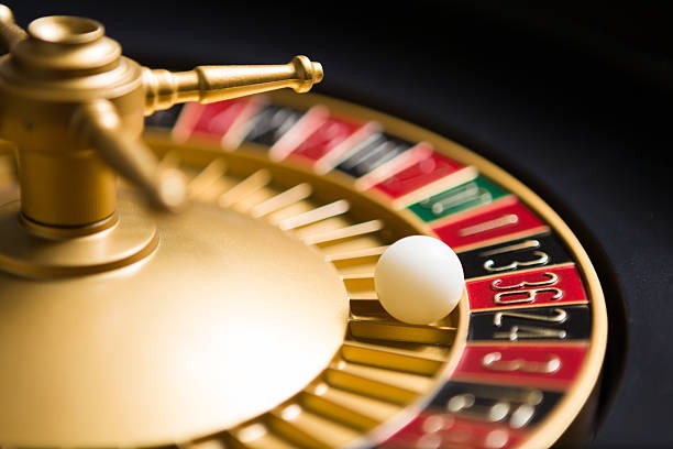 bet33 অ্যাপে স্লট গেম এবং লাইভ ক্যাসিনো বিভাগ